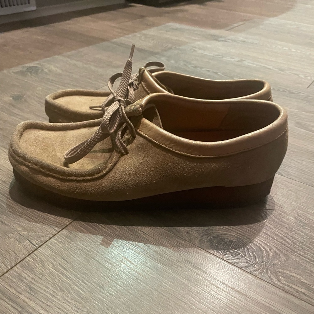 Clarks Wallabees